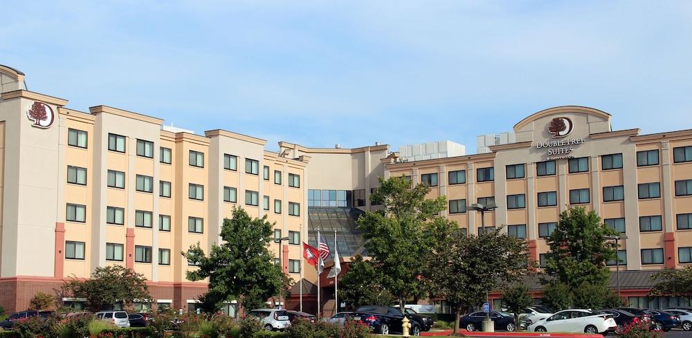 Doubletree Suites By Hilton Bentonville Exterior photo