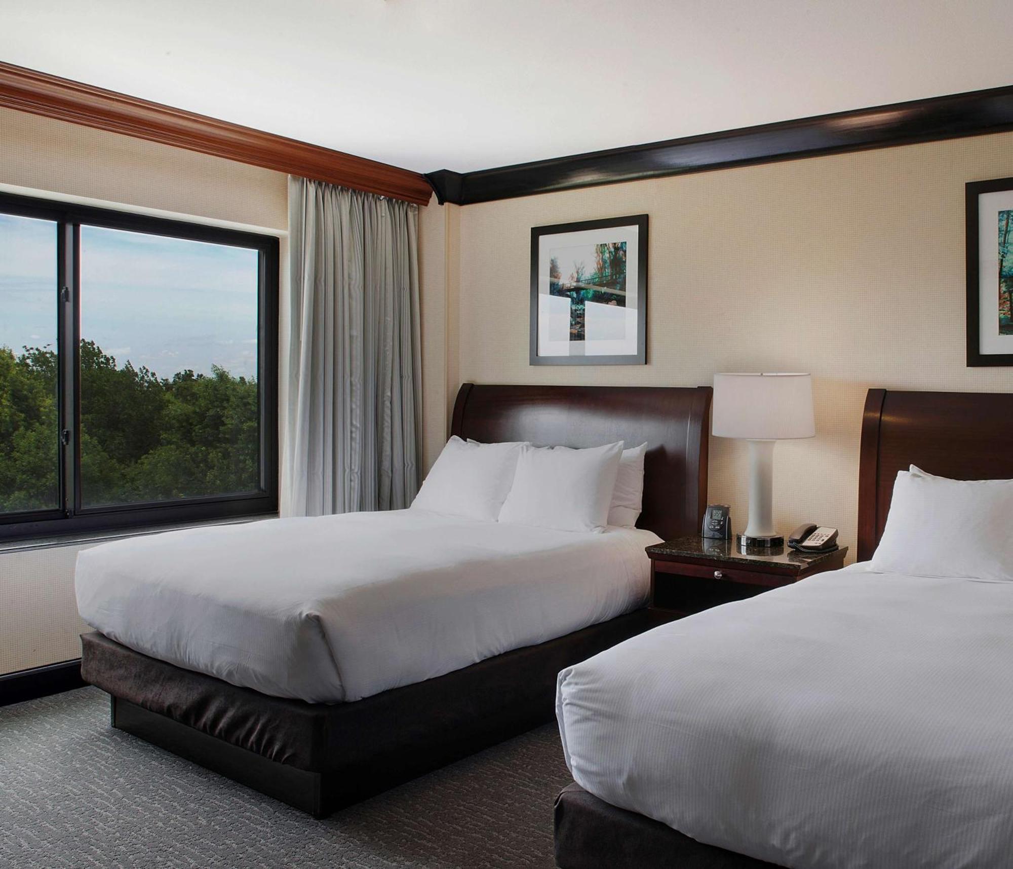 Doubletree Suites By Hilton Bentonville Exterior photo