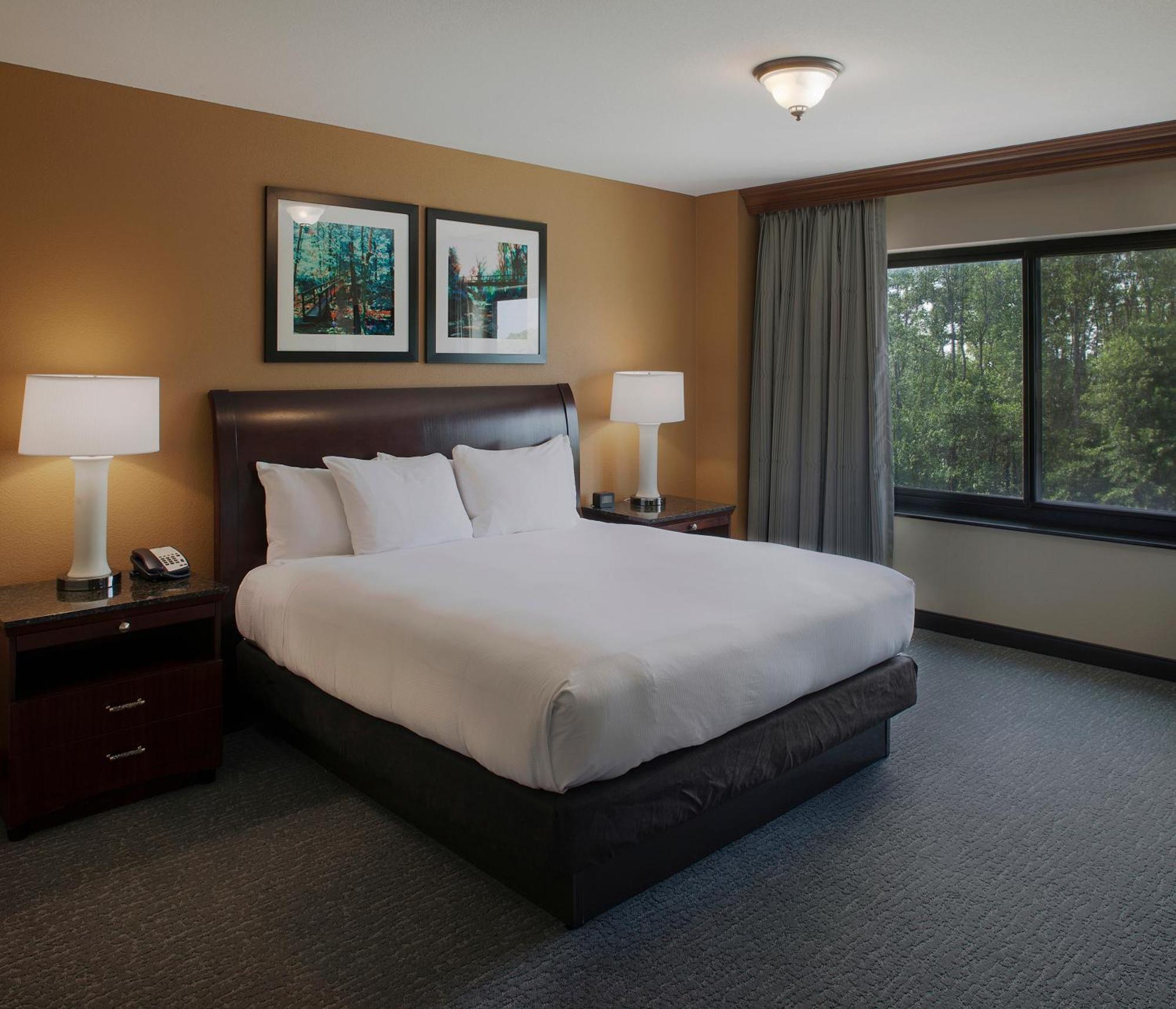 Doubletree Suites By Hilton Bentonville Exterior photo